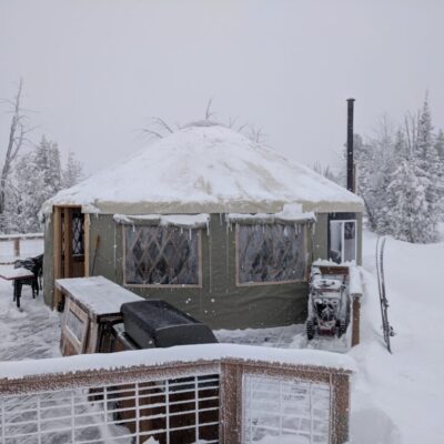 Anthony Lakes yurt