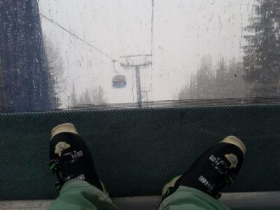 Gondola cabin