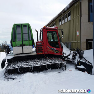 Gondola on snowcat